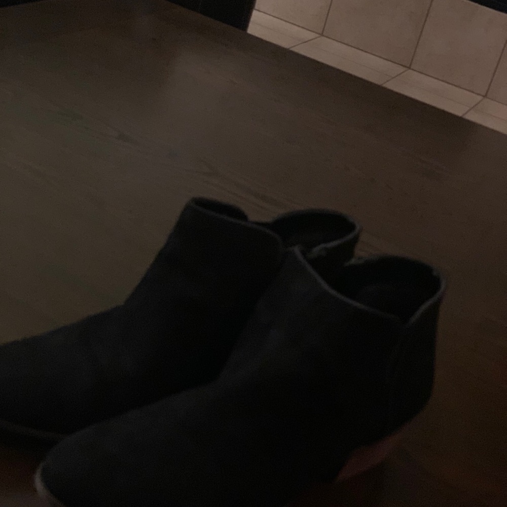 Booties - Picture 5 of 5